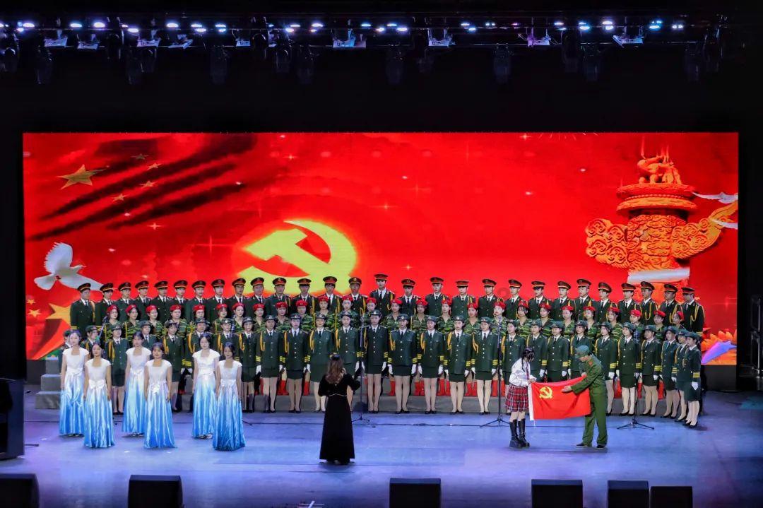 佰维存储第一颗主控芯片准备量产：已回片点亮